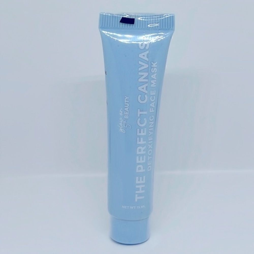 $10🌟 GLOW ON 5TH Beauty Perfect Canvas Detoxifying Face Mask